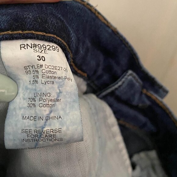 Level 99 Women's Skylar Distressed Button Fly Raw Step Hem High Rise Jeans Sz 30 - Picture 10 of 12